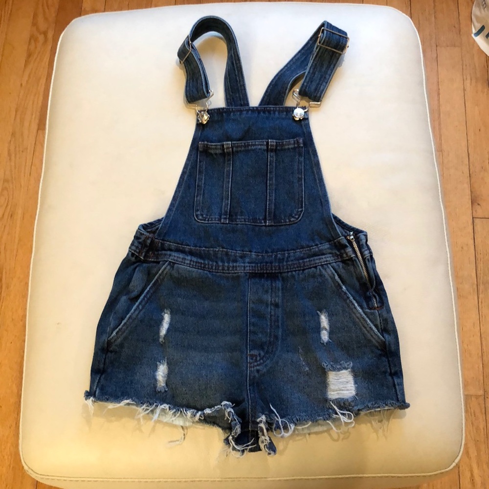 Denim Co. overall shorts blue denim size 2